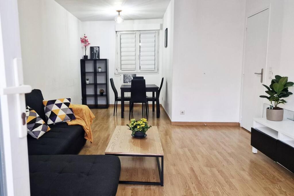 Appartement Appart Cosy & Spacieux-Metro7 Louis-Aragon+Parking à Vitry-sur-Seine Extérieur photo